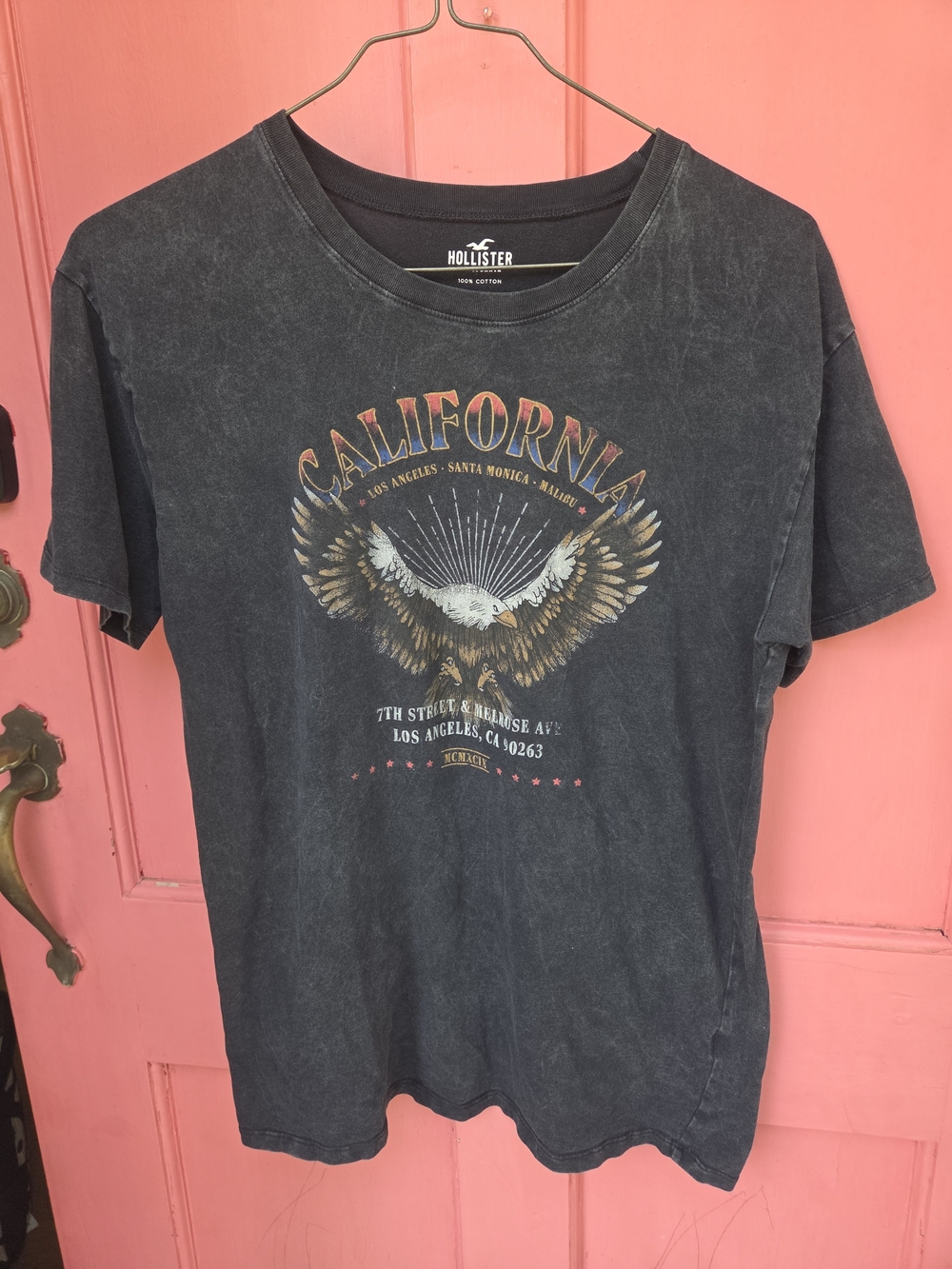 Hollister California Graphic Tee Black Medium